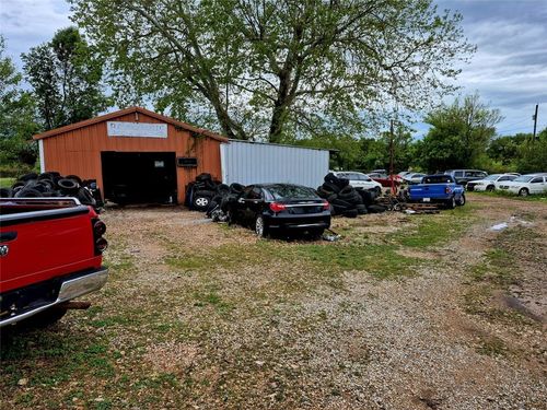 18163 Old Highway 68, Siloam Springs, AR, 72761-8523 | Card Image