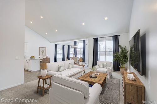 3850 Diuble Rd, Ann Arbor, MI, 48103-9604 | Card Image