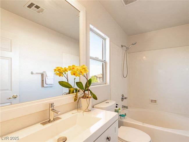 11220 Salentino Ave, House other with 3 bedrooms, 4 bathrooms and null parking in Las Vegas NV | Image 21