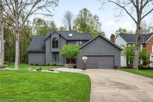 3069 Snowshoe Cir, Stow, OH, 44224-4769 | Card Image