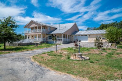 5621 Ranch Road 32, House other with 4 bedrooms, 3 bathrooms and null parking in Blanco TX | Image 2