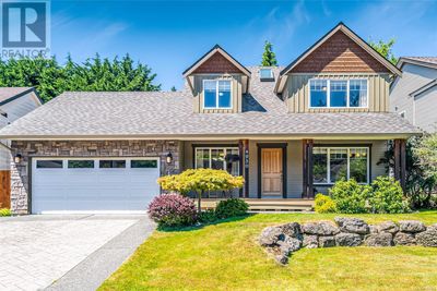 4930 Hartwig Cres, House other with 3 bedrooms, 3 bathrooms and 2 parking in Nanaimo BC | Image 1