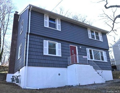42 Roosevelt Ave, E Northport, NY, 11731-1151 | Card Image