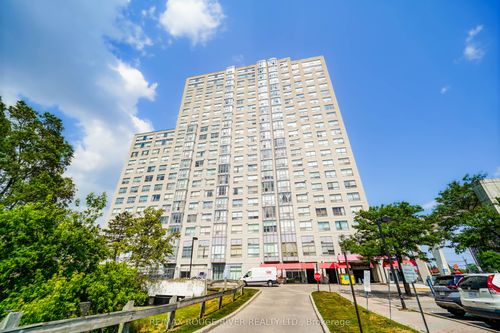 720-2550 Lawrence Ave E, Scarborough, ON, M1P4Z3 | Card Image