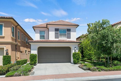 113 Baja, Irvine, CA, 92620-7345 | Card Image