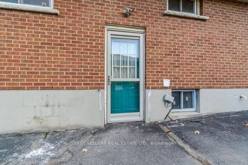 lower-541 Oakwood Ave, Oshawa, ON, L1G2R1 | Card Image
