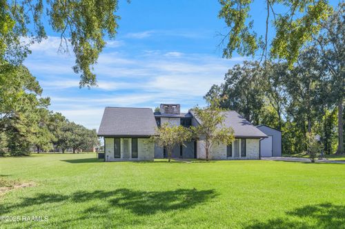 517 Interlaken Dr, New Iberia, LA, 70563-1236 | Card Image