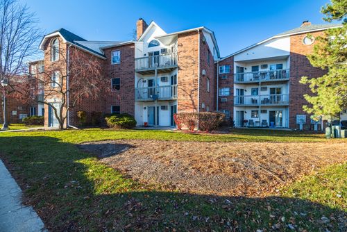 apt-2d-1345 Cunat Ct, Lake In The Hills, IL, 60156-6100 | Card Image