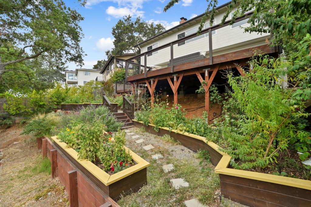Residential in Belmont 4