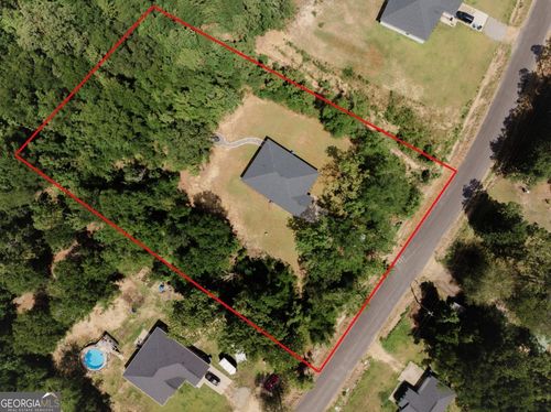 340 Linden Dr, Jesup, GA, 31545-4933 | Card Image