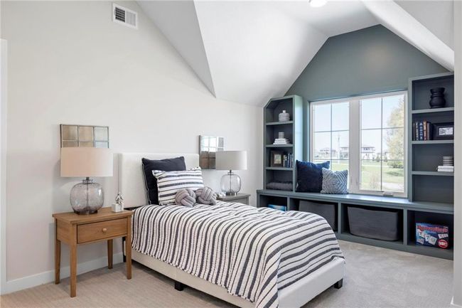Secondary bedroom | Image 30