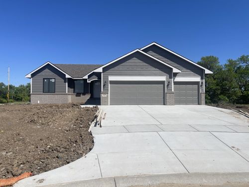 1637 N Magnolia Ct, Andover, KS, 67002-9032 | Card Image