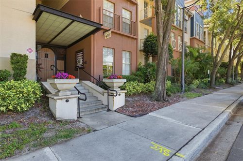 unit-926-410 S Armenia Ave, TAMPA, FL, 33609-3381 | Card Image