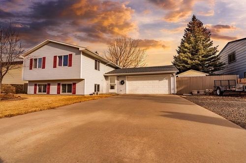 1571 N 23rd St, Laramie, WY, 82072-2382 | Card Image