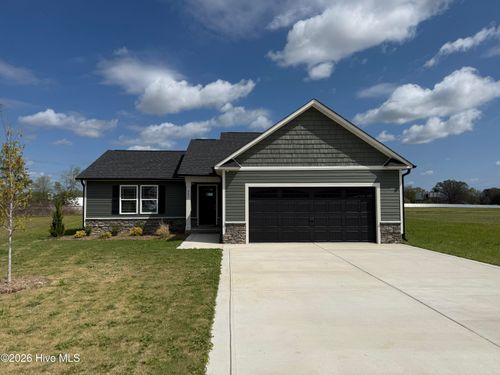242 Maxwell Farm Ln, Selma, NC, 27576-4404 | Card Image