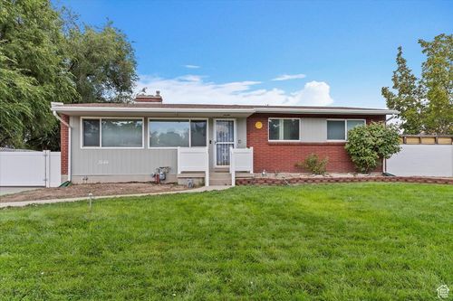 3544 W Meadowbrook Dr, West Valley City, UT, 84119-5045 | Card Image