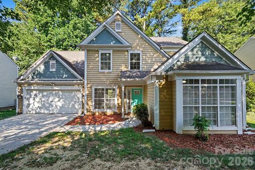 11921 Moonshadow Ln, Huntersville, NC, 28078-6878 | Card Image