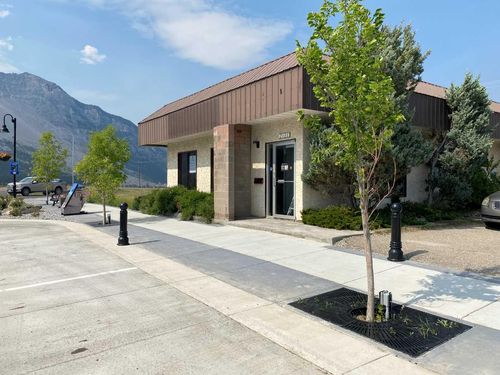 2138 213 Street, Bellevue, AB, T0K0C0 | Card Image