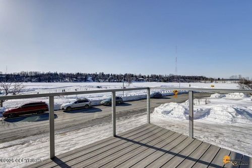 1835 W 15th Ave, Anchorage, AK, 99501-4913 | Card Image