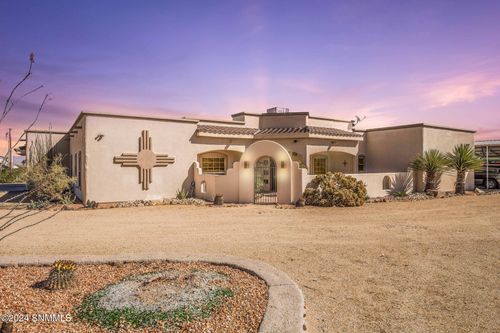 5699 Good News Way, Las Cruces, NM, 88007 | Card Image