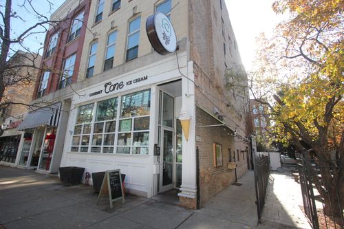 1047 Madison St, Chicago, IL, 60607-2196 | Card Image