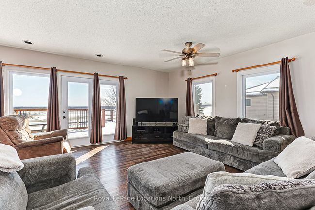 1931 Conc 10 Nottawasaga Concession W, House other with 4 bedrooms, 4 bathrooms and 4 parking in Clearview ON | Image 8