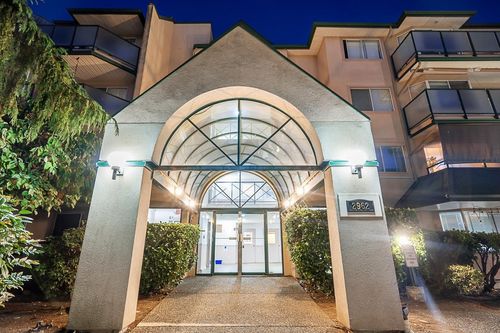315-2962 Trethewey St, Abbotsford, BC, V2T4M3 | Card Image