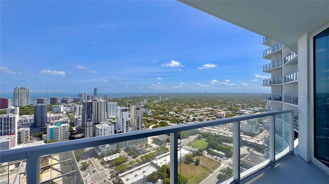 APT-3908 - 185 Sw 7 Th St, Condo with 1 bedrooms, 1 bathrooms and null parking in Miami FL | Image 4