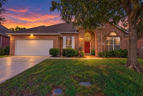 4609 Stockwood Drive, Fort Worth, TX, 76135 | Card Image