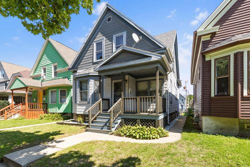 2222 30th Street, Milwaukee, WI, 53215 | Card Image