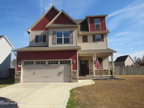202 Zonnie Ln, Jacksonville, NC, 28540-9729 | Card Image