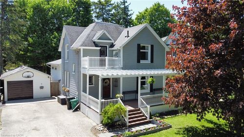9 Park Avenue W, Elmira, ON, N3B1K9 | Card Image