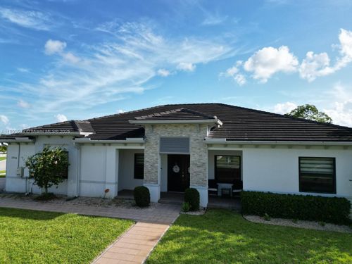18964 Sw 135th Ave, Miami, FL, 33177-7169 | Card Image