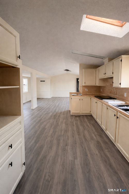 130 Williams Rd, Oakdale, CT, 06370-1238 | Card Image