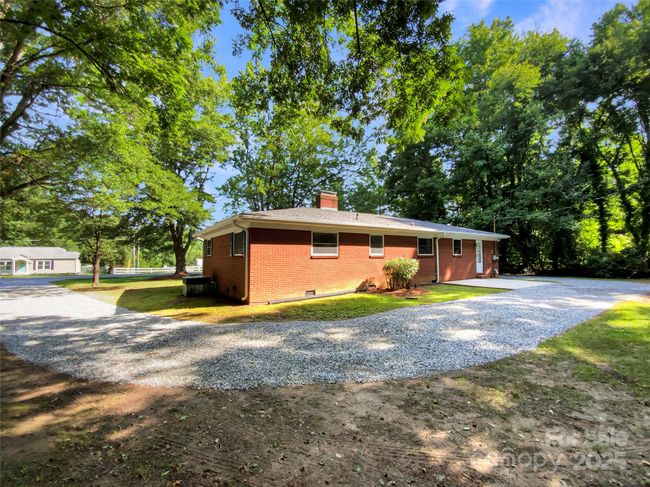 7812 Old Concord Rd, House other with 3 bedrooms, 2 bathrooms and null parking in Salisbury NC | Image 11