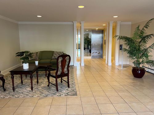 apt-1-a-2 Consulate Dr, Eastchester, NY, 10707-2408 | Card Image