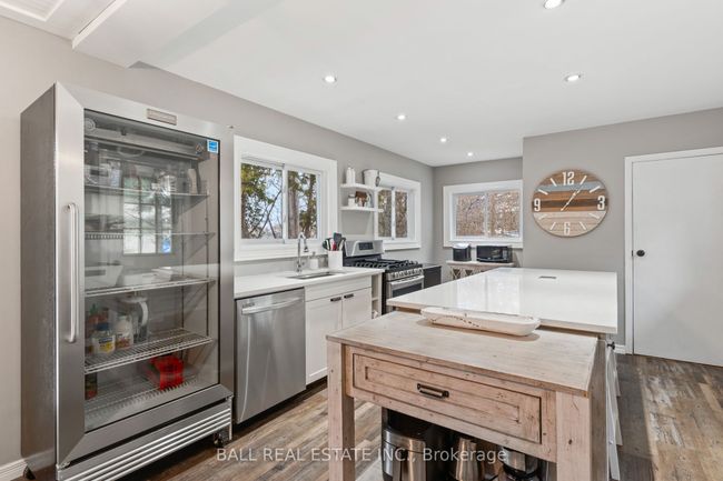24 Little Bob Dr, House other with 2 bedrooms, 2 bathrooms and 5 parking in Bobcaygeon ON | Image 11