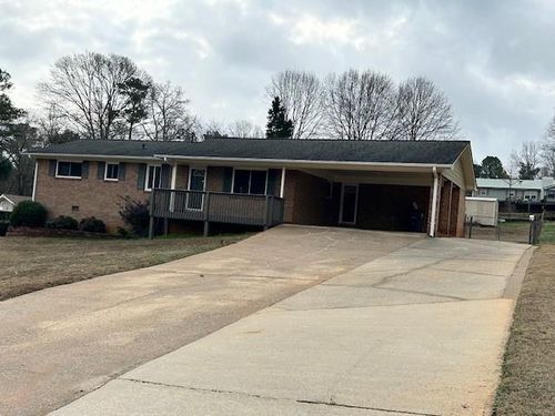 4642 Elmhurst Dr, Douglasville, GA, 30135-1822 | Card Image