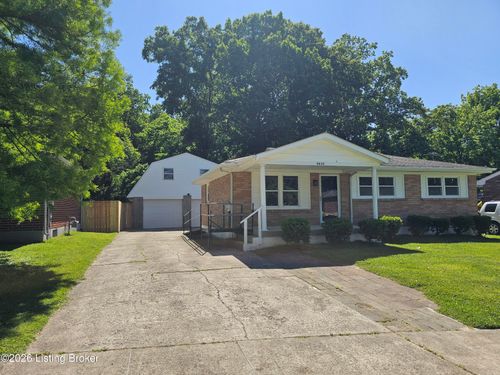9233 Lantana Dr, Louisville, KY, 40229 | Card Image