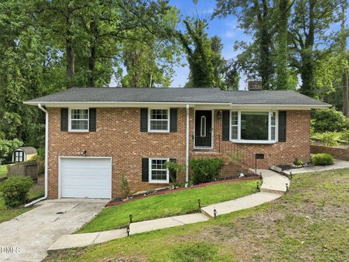 2021 Spruce St, Fayetteville, NC, 28303-4005 | Card Image