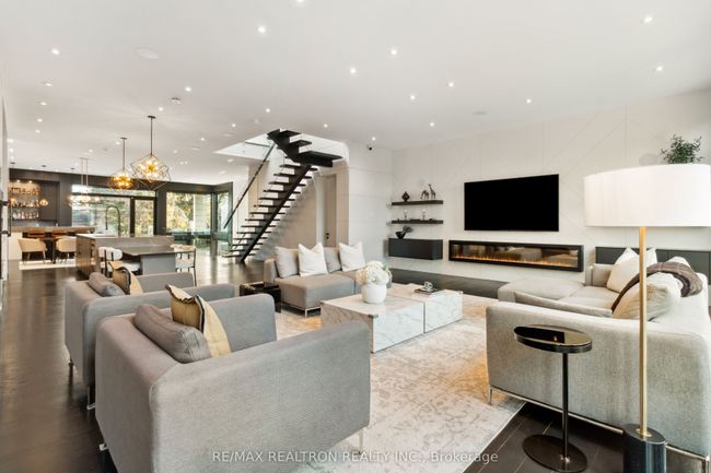 156 Garden Ave, House other with 5 bedrooms, 7 bathrooms and 4 parking in Richmond Hill ON | Image 13