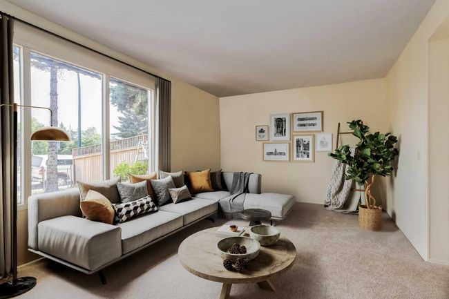 2007 40 St Se, Home with 3 bedrooms, 1 bathrooms and 2 parking in Calgary AB | Image 8