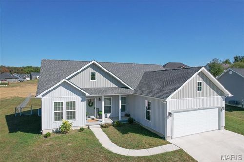 106 Chesire Ln, Union, MO, 63084-4935 | Card Image