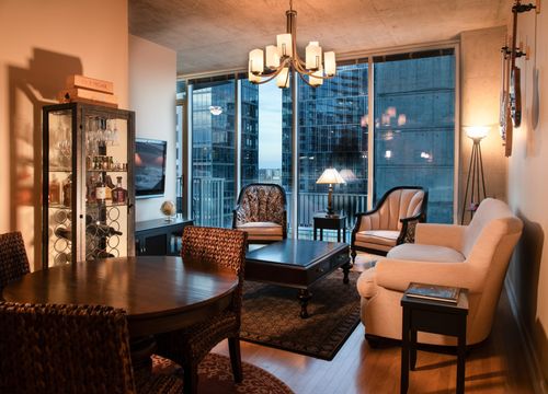 unit-1313-301 Demonbreun St, Nashville, TN, 37201-2240 | Card Image
