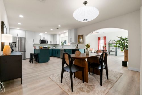 5313 Wellington Dr, Austin, TX, 78723-4005 | Card Image