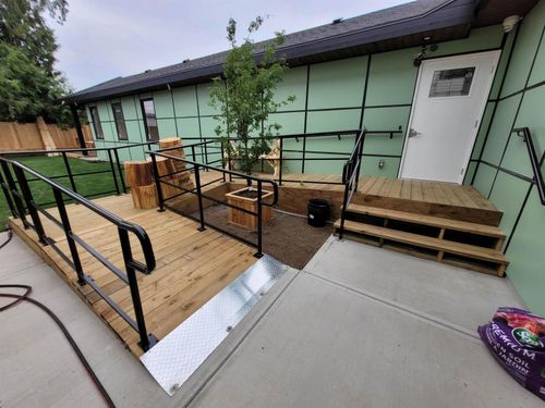 46612 1st Ave, Chilliwack, BC, V2P1X3 | Card Image