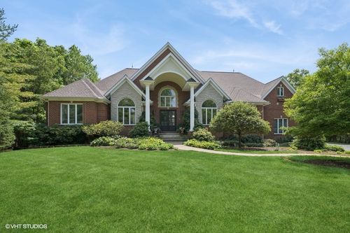 422 W County Line Rd, BARRINGTON, IL, 60010-4011 | Card Image