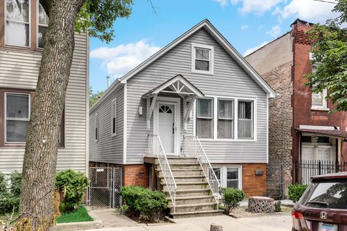 4849 S Paulina St, CHICAGO, IL, 60609-4165 | Card Image