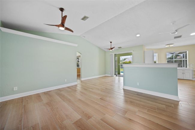 347 Casale G St, House other with 3 bedrooms, 2 bathrooms and null parking in PUNTA GORDA FL | Image 17