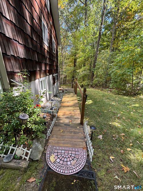 15 Indian Hill Lane, Newtown, CT, 06470 | Card Image
